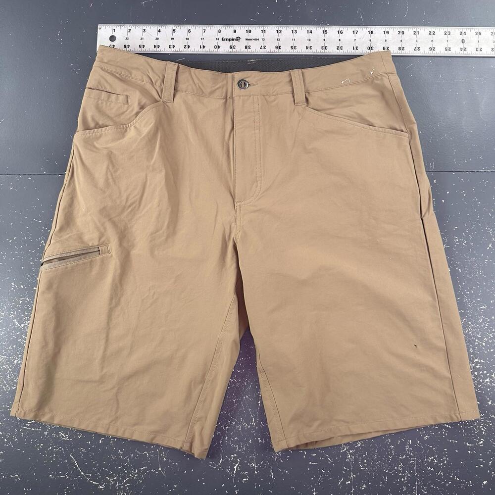 Patagonia Quandry Shorts Mens 38 Tan Beige Zip Cargo Nylon Stretch Hike Jog - Picture 4 of 7